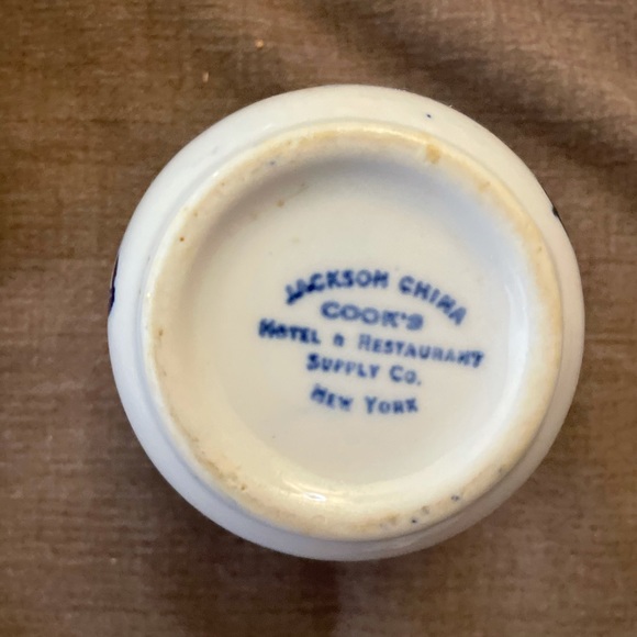 Vintage Sterling China Company TOWN Pattern Porcelain Tea Cup. - Picture 3 of 8